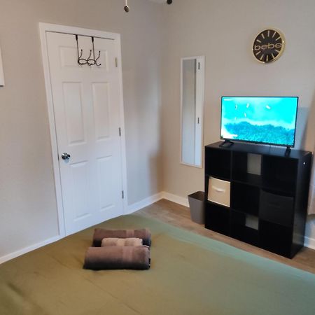 Tranquil Oasis - Private Rooms -Near Downtown Indianapolis Exterior foto