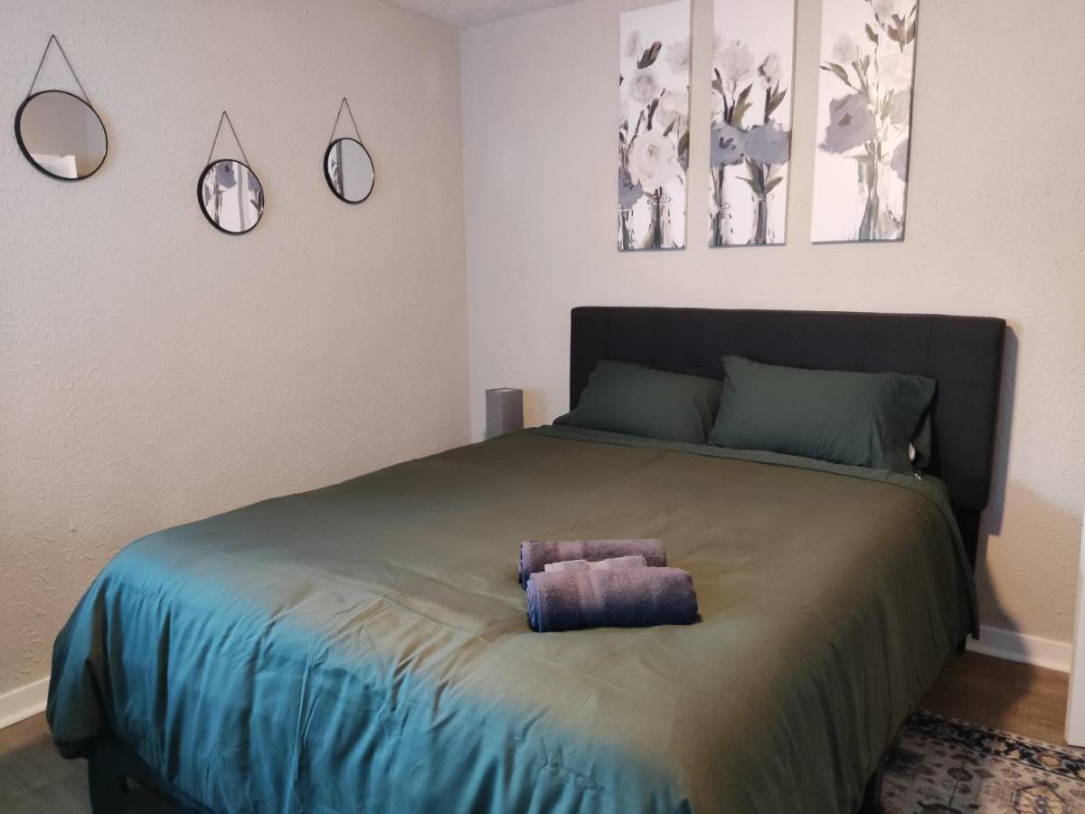 Tranquil Oasis - Private Rooms -Near Downtown Indianapolis Exterior foto