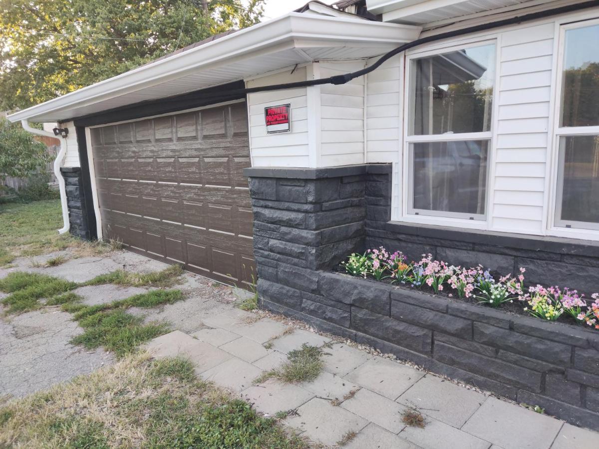 Tranquil Oasis - Private Rooms -Near Downtown Indianapolis Exterior foto